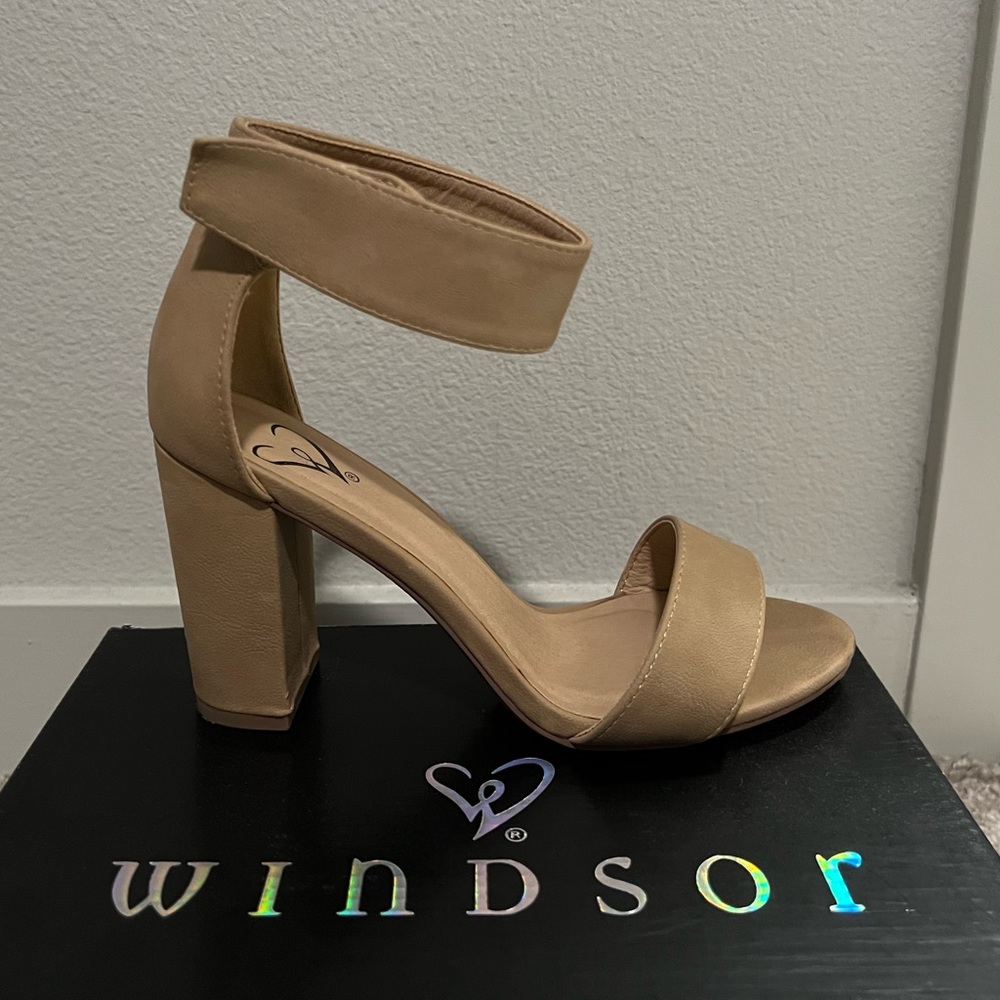 Block heels - Picture 3 of 3